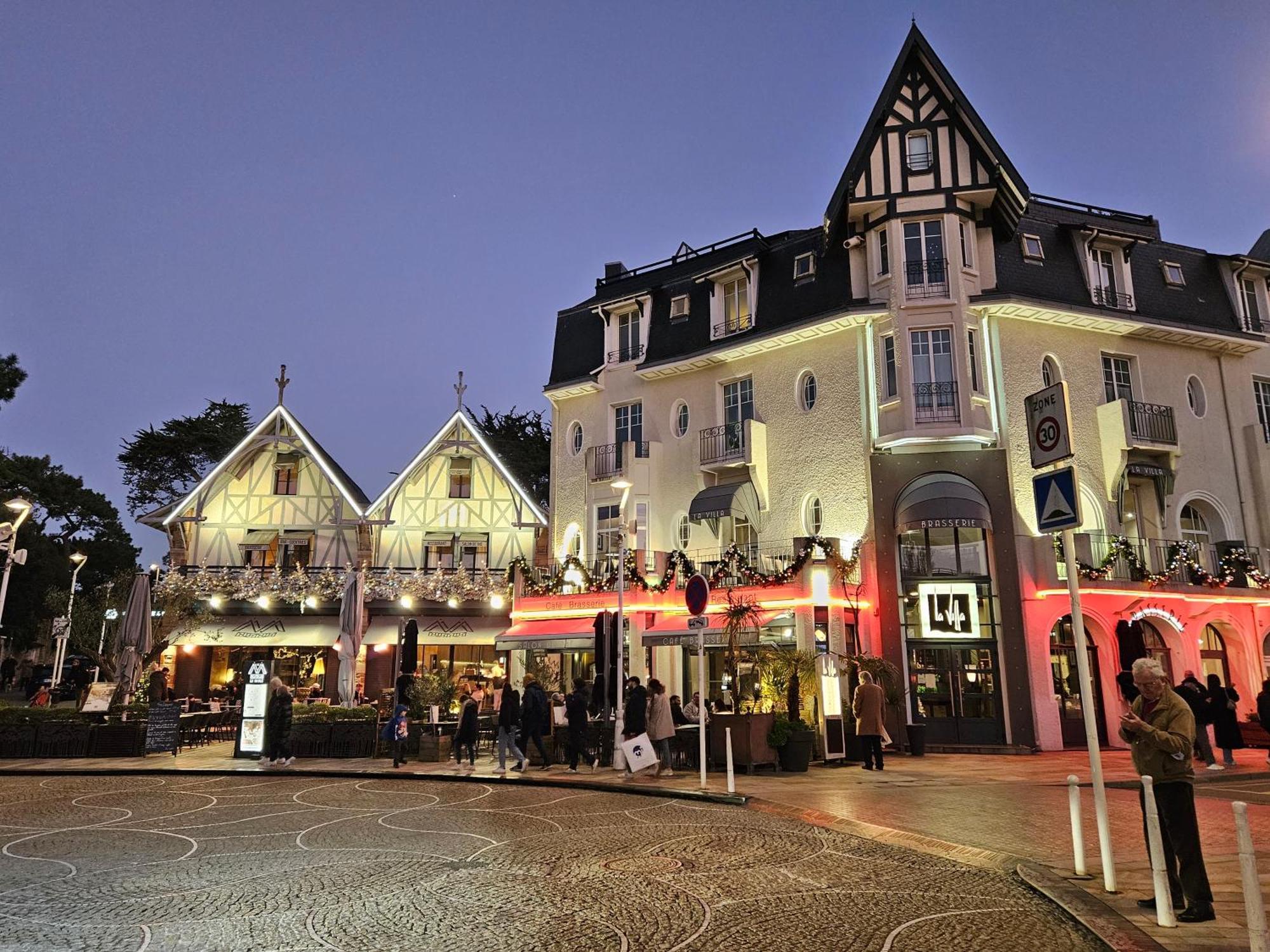 Le Capitole - Studio Plage Benoit Dans Residence Face Mer La Baule-Escoublac Extérieur photo